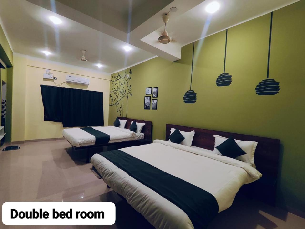 Emerald Euphoria The Luxury Stay Near Infocity Best Seller Bhuvanesvar Kültér fotó